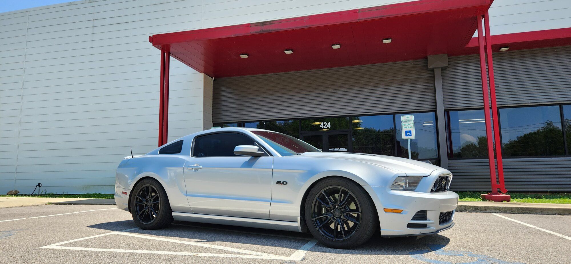 2013 Mustang
GT_50L HPDE/Track -  (First Fun Car)